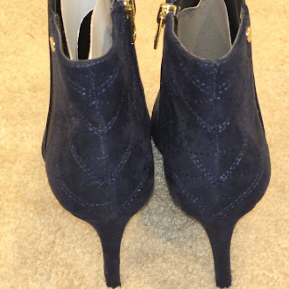Calvin Klein Boots Women's 9.5 Navy, Bestie, Booties, Ankle Boots - Picture 4 of 8